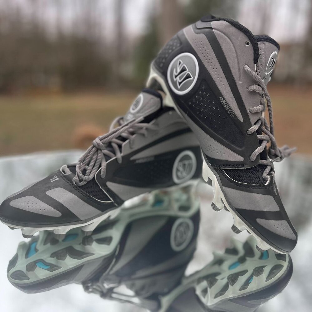 Warrior Men's Burn 7.0 Mid Lacrosse Cleats Size 9.5